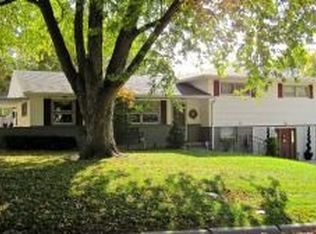 3418 Auburn Dr, Saint Joseph, MO 64506