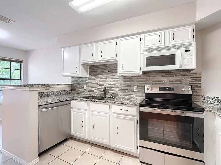 406 Santa Fe Trl #45B — Photo 12