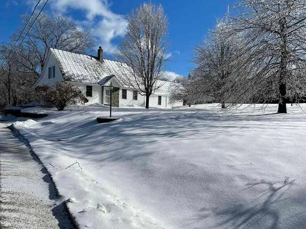 38 Borkowski Road, Guilford, VT 05301