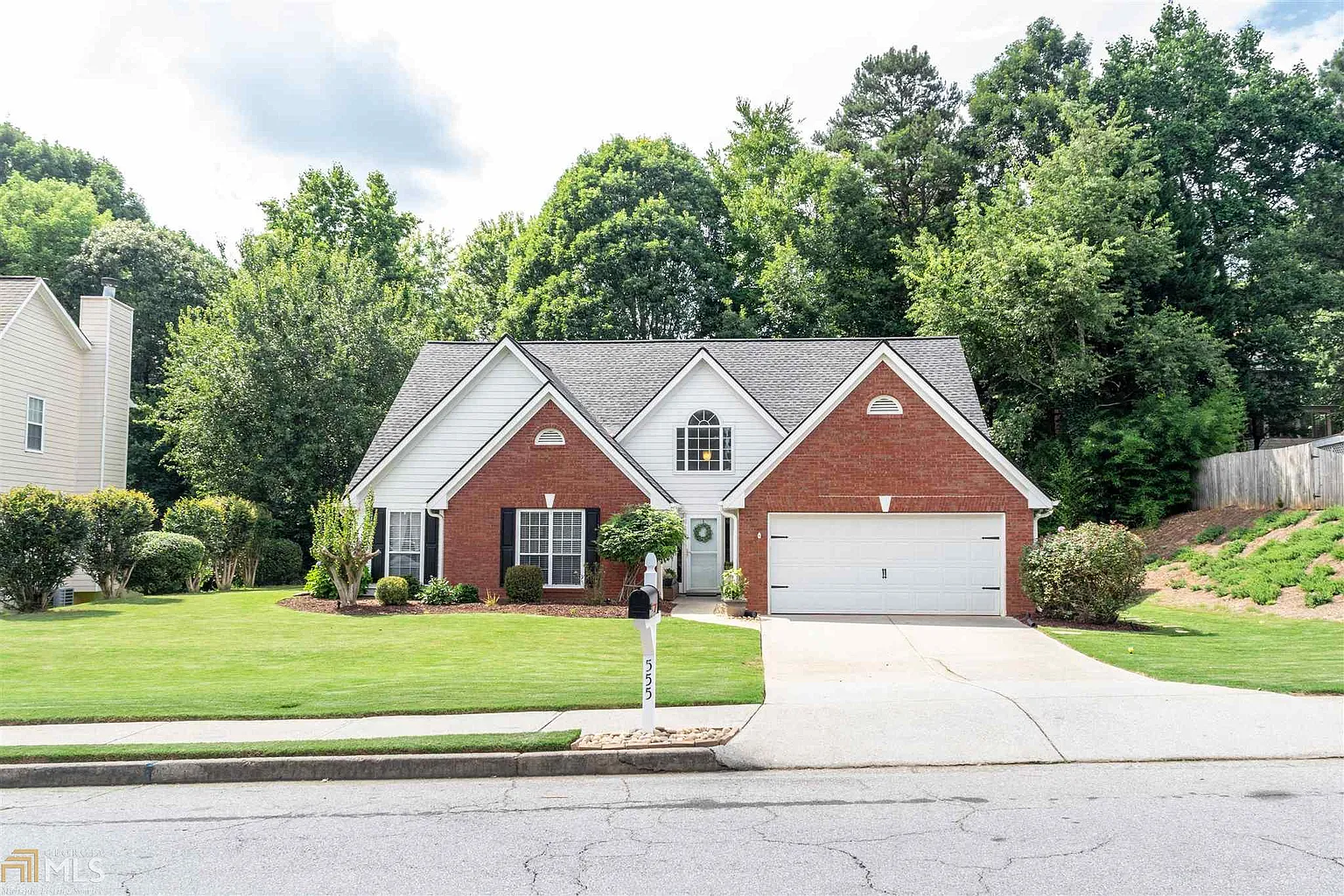 555 Running Fawn Dr photo 1