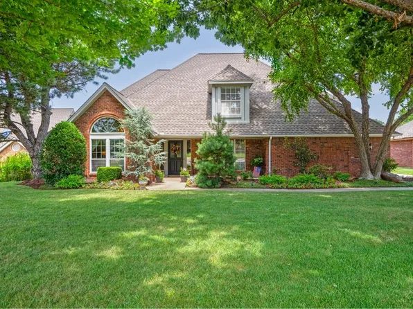 2405 Crossbow, Edmond, OK 73034