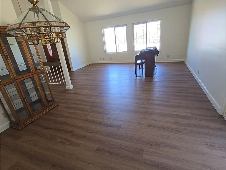 7134 Dos Rios Dr — Photo 9