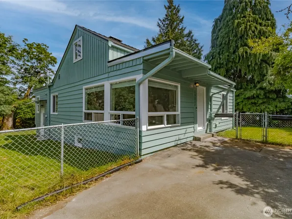 15212 37th Place S, Tukwila, WA 98188