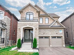 43 Rainbrook Close, Brampton, ON L6R0Y9