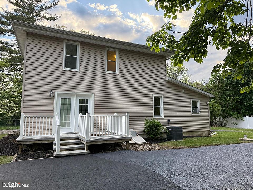 1st image of 314 E Arbor Ave