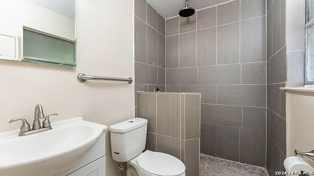923 Whitman Ave — Photo 14