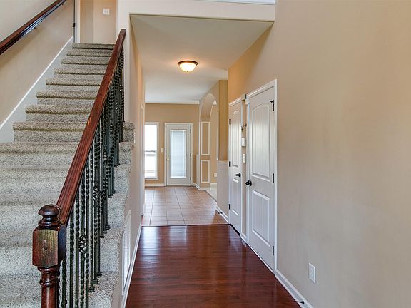 4th image of 3384 Melissa Ln