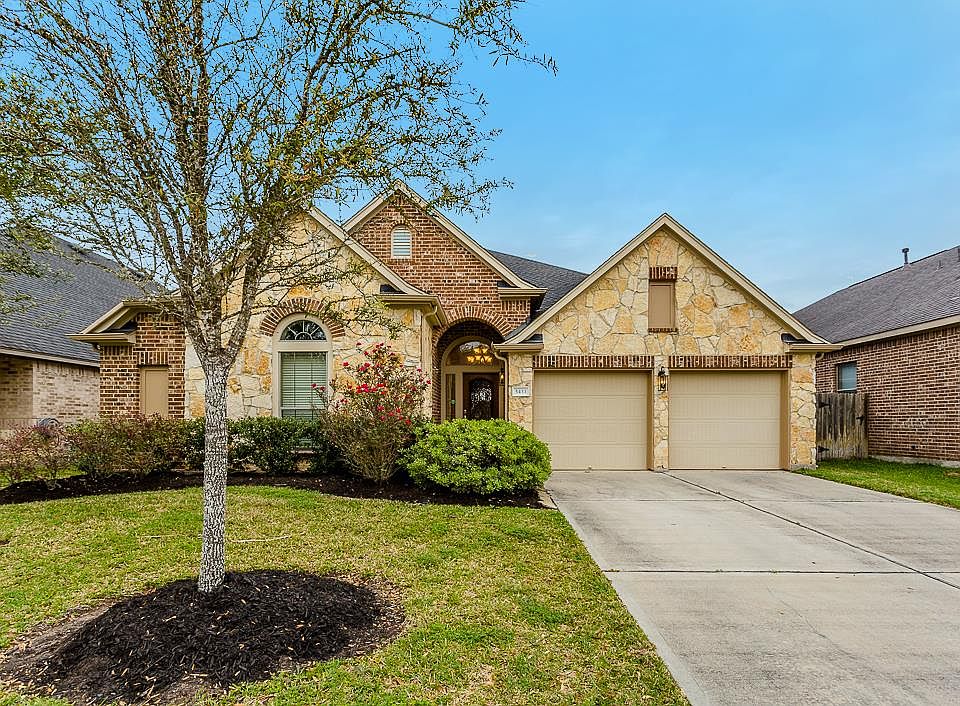 1st image of 5431 Linden Rose Ln