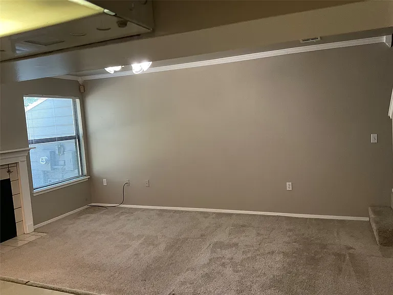 2236 W Quantico St — Photo 5