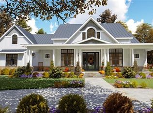 629 Lochaven Rd, Waxhaw, NC 28173