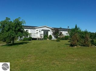 1468 S Sherman Rd, Remus, MI 49340