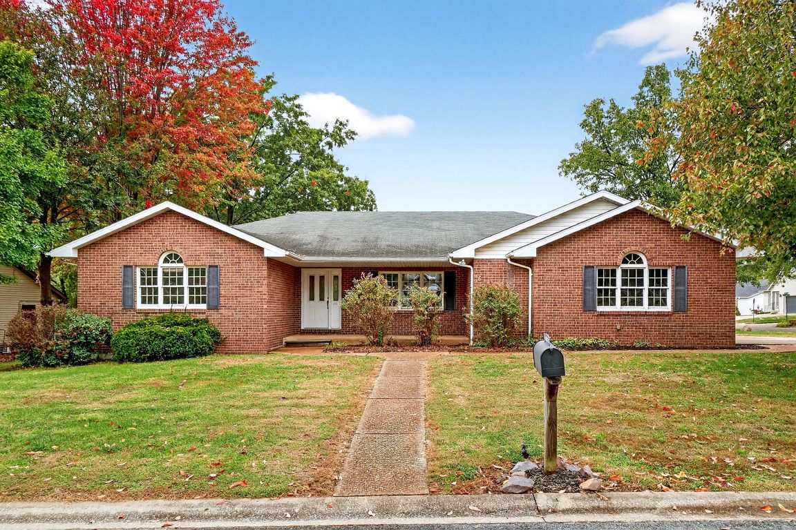 next background image