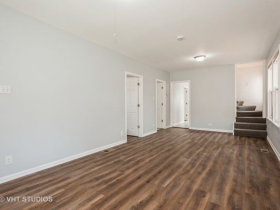 4th image of 2037 N Newland Ave