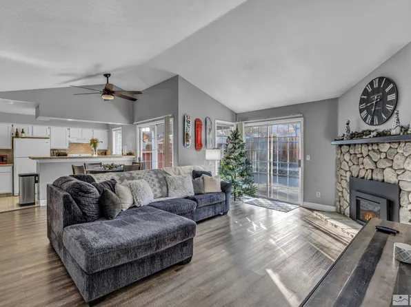 3372 Bonnyview Dr, Carson City, NV 89701