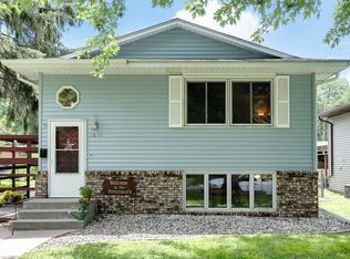 2696 8th Ave E, North Saint Paul, MN 55109