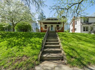 408 E Victoria St, South Bend, IN