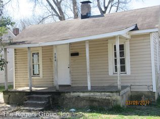 704 Arch St, Henderson, NC 27536