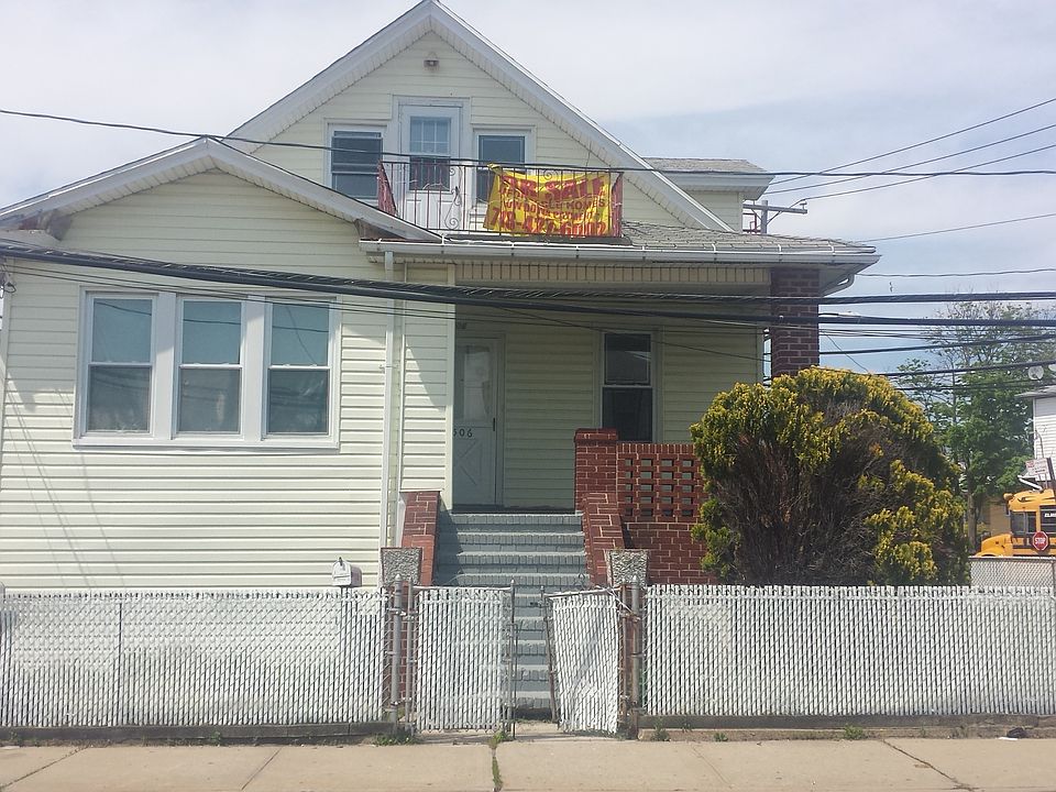 1st image of 2506 Collier Ave