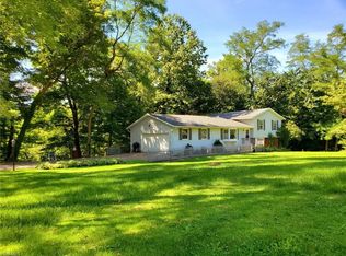 7642 Bear Swamp Rd, Wadsworth, OH 44281