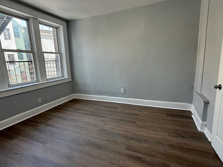 729 S 13th St #2A — Photo 3