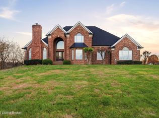 166 Castleton Dr, Bardstown, KY 40004