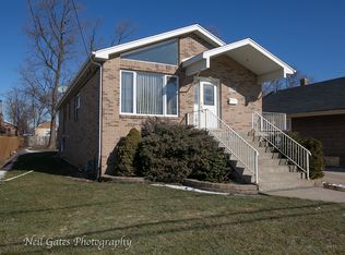 5842 W Maple Ave, Berkeley, IL 60163