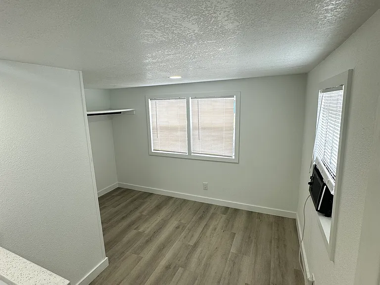 2605 Jungle St #12 — Photo 9