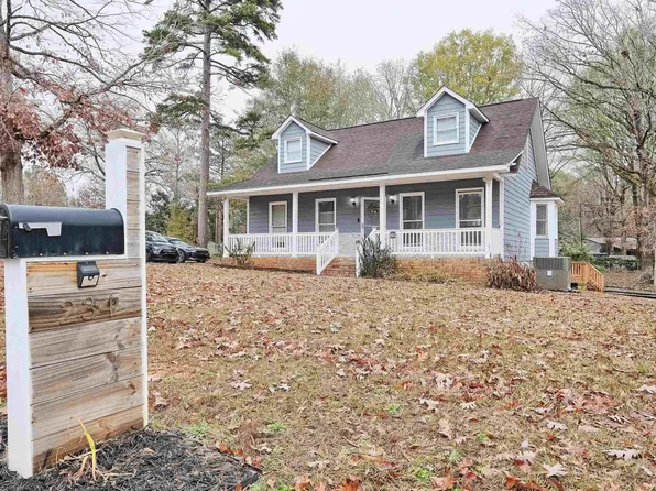 234 Dutch Dr, Irmo, SC 29063