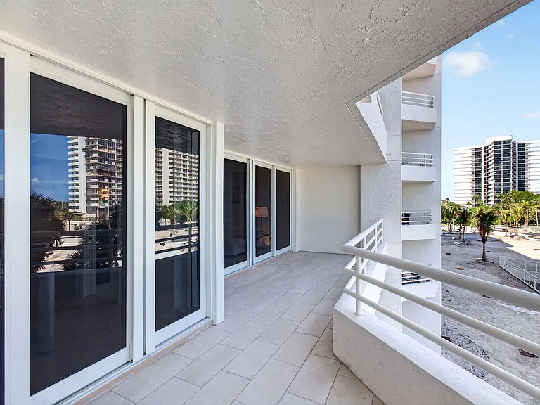 4201 N Ocean Blvd #C307 — Photo 16