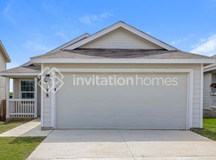 128 Hollywood Dr, New Braunfels, TX 78130