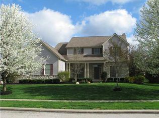 8648 Springflower Dr, Pickerington, OH 43147