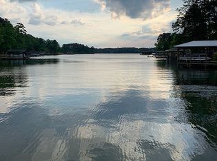 511 Chickasaw Trl N, Sparta, GA 31087