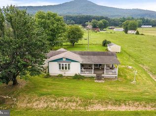 481 Eldon Yates Dr, Stanley, VA 22851