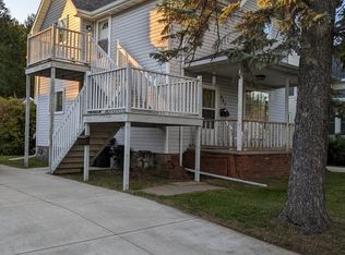 927 1/2 N Richmond St, Appleton, WI 54914