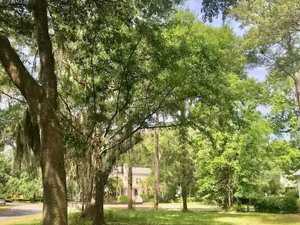 20 Phillip Dr, Hilton Head Island, SC 29926