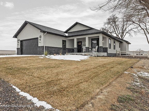 2nd image of 67190 Sunnyside Rd