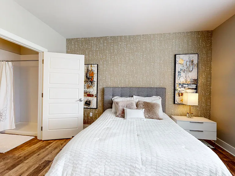 Residences at Echelon — Photo 6