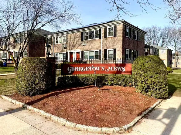 68-21 150th St #335A, Flushing, NY 11367