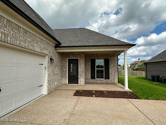 4th image of 3750 Andreas Dr