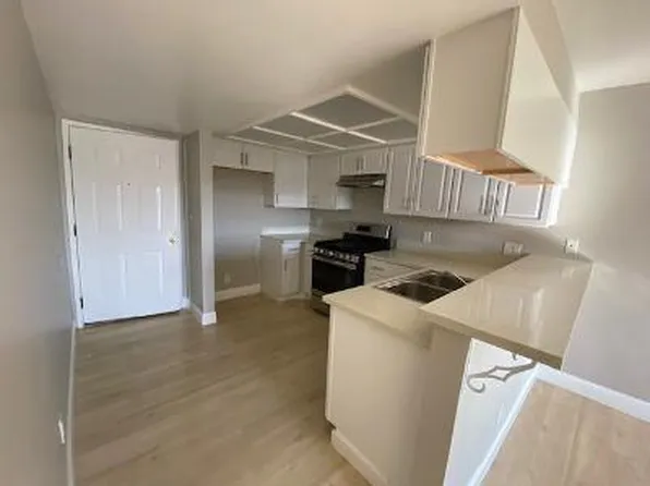 (undisclosed Address), Van Nuys, CA 91411