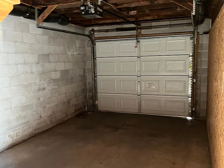 713 S Moffet Ave #1/2 — Photo 9