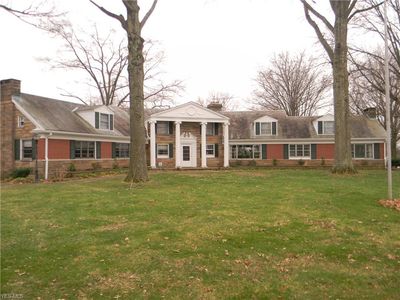 1630 E Main St, Louisville, OH, 44641