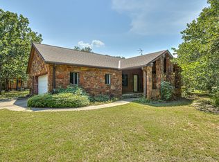35 Chickasaw Rd, Sand Springs, OK 74063