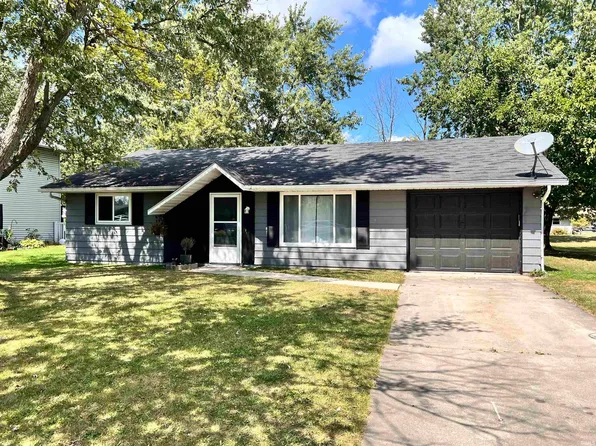 604 E Hill St, Garrett, IN 46738