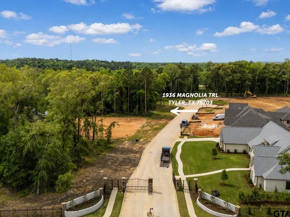 1936 Magnolia Dr, Tyler, TX 75701