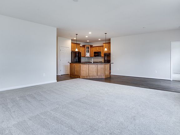 Open and airy floorplan