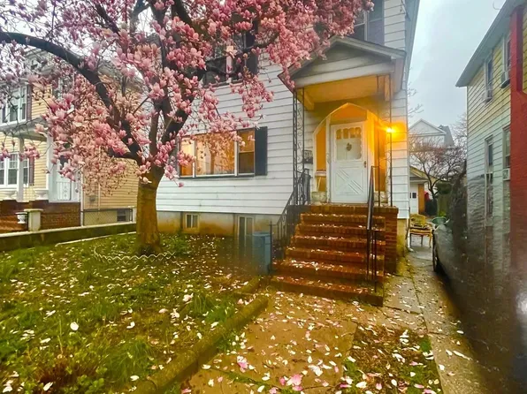 97 N 10th St, Newark, NJ 07107