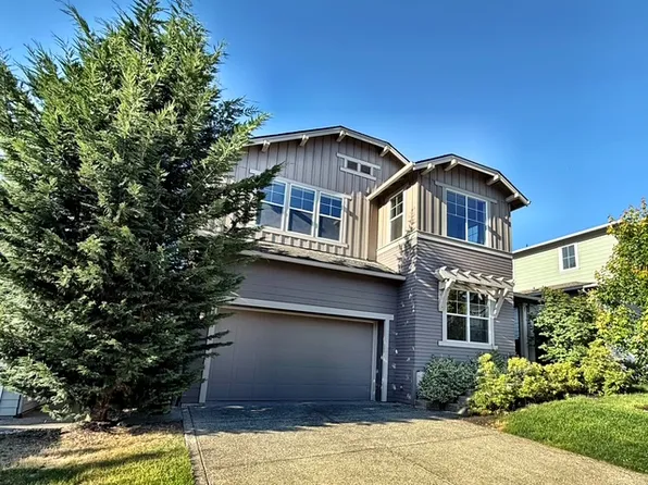 2441 NE Redford St, Poulsbo, WA 98370