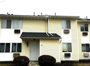 336 Ruth Ct, Middletown, NY 10940