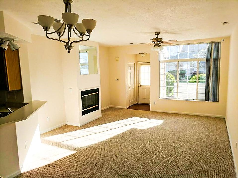 1st image of 5717 Carrousel Dr